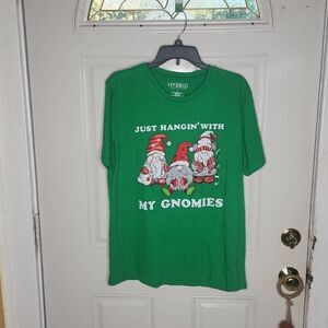 Hybrid apparel Hangin with my gnomes green Christmas tshirt men's size L